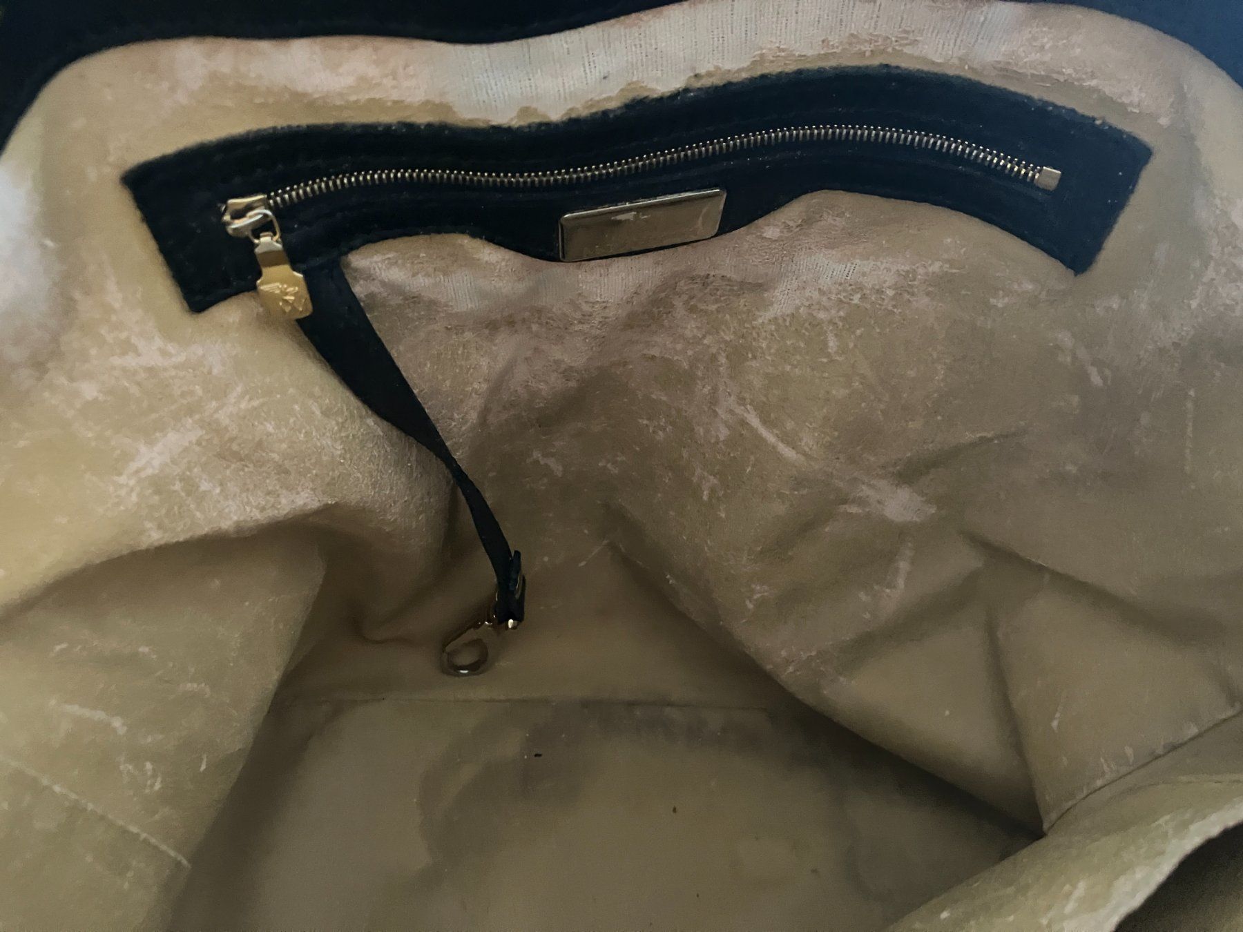 Maison Mollerus Sacs femmes: Beuteltasche in Schwarz von Mollerus – D'occasion à Zürich par luna779 8