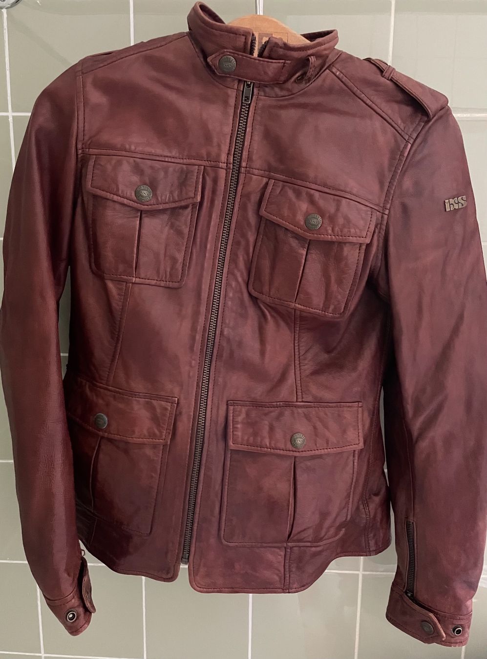 IXS Giacche: Damen Motorrad Jacke Josy – Nuovo (secondo la descrizione) da St Gallen venduto da Bernada1