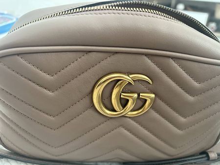 Authentic Gucci Marmont Small