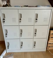 Spind Metallschrank 9 Fächer weiss abschliessbar neuwertig