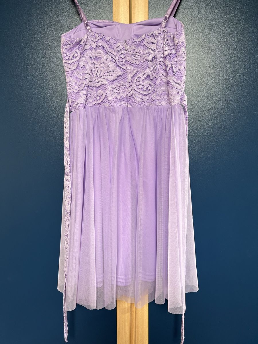 Vestiti: Kleid – Nuovo (secondo la descrizione) da Oberbüren venduto da len_5q92 2
