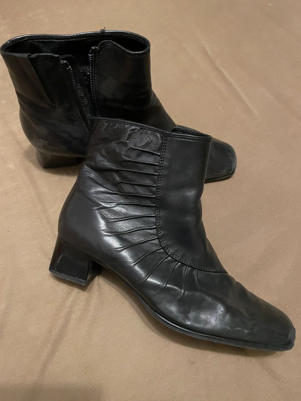 Gabor Scarpe da donna: Siefel halbhoch GABOR – Usato da Glarus venduto da adiweb007