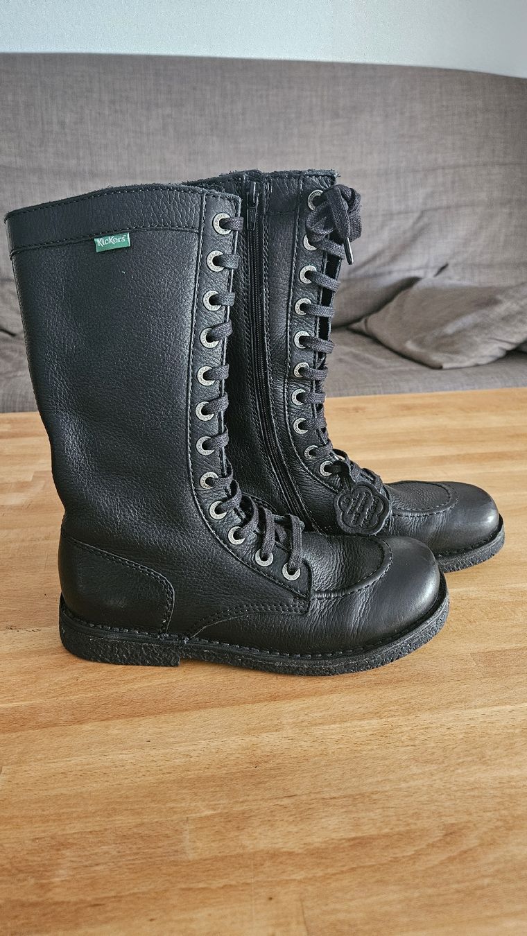 Kickers Scarpe da donna: Kickers Bottes Meetick Pointure 39 / Stiefel Gr.39 – Usato da Dintikon venduto da Zaza_Lolo 1