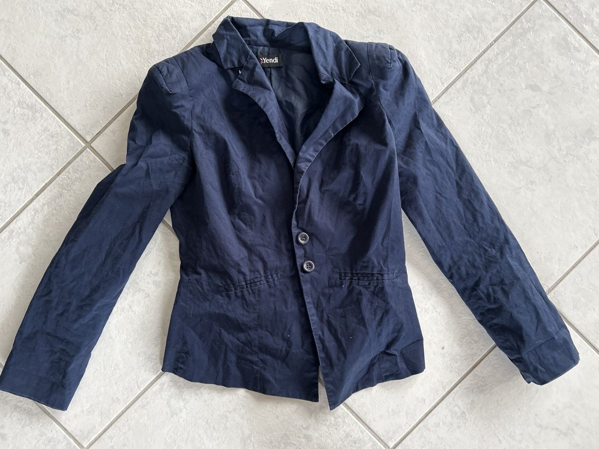 Giacche: Jacke Gr S – Usato da Lostorf venduto da Venice16