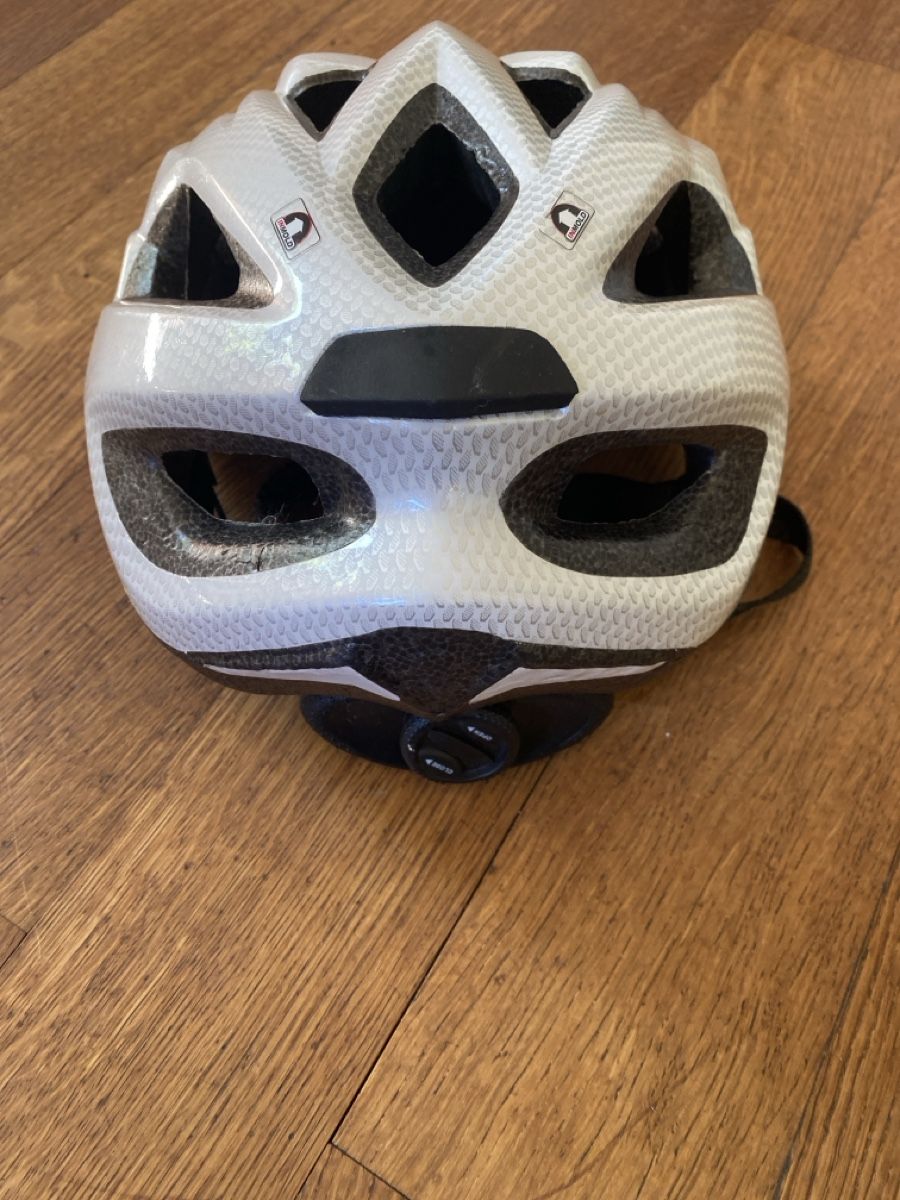 Caschi: Velohelm – Usato da Waldenburg venduto da Oliro75 1