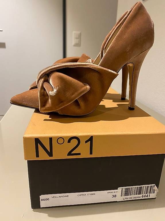Scarpe da donna: N.21 High heels  – Usato da Minusio venduto da may_5qgr 3