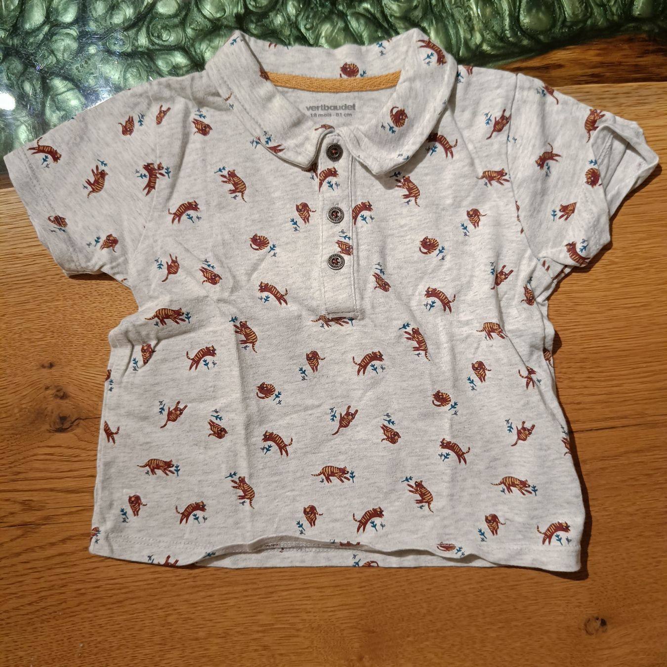 Chemises, T-shirts & Polos: T-Shirt Grösse 80 – D'occasion à Jaberg par urig17.