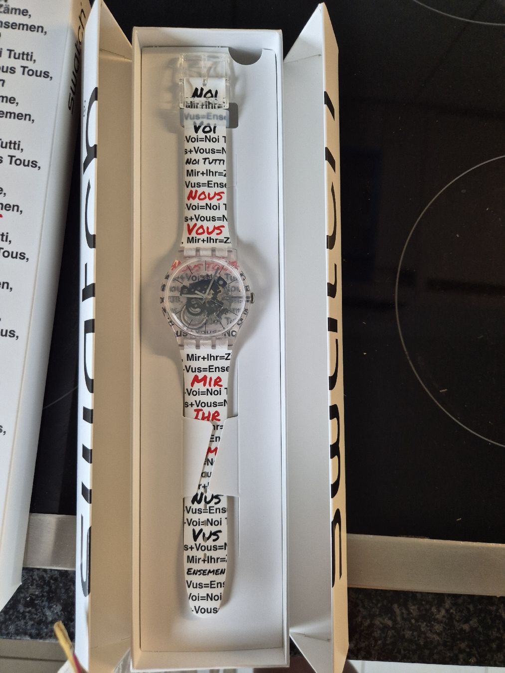 Swatch Montres: Swatch Aktionäre Uhr  – Neuf avec emballage d'origine à Zürich par Chiara_