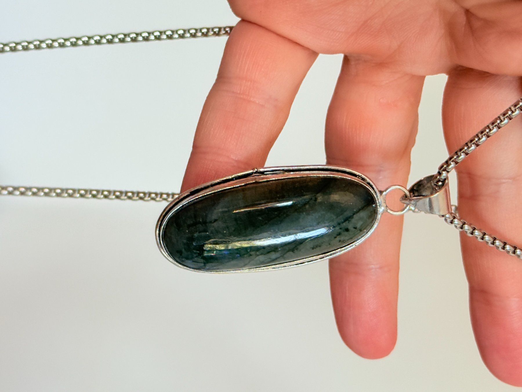 Ketten: Collier avec labradorite - Élégant & Naturel! – Neu und originalverpackt aus Genève von AWWA 8