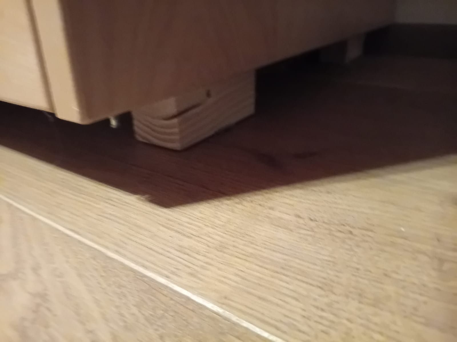 Schreibtische: Schreibtisch-Kombi – Defekt aus Aeschi SO von git_l8rn 9