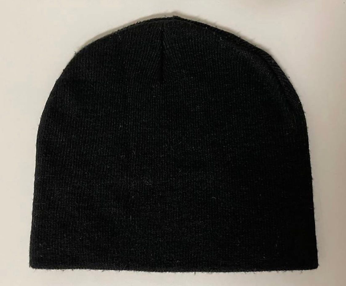 Altro in  Abbigliamento & Accessori: Strickmütze – Usato da Basel venduto da tif_m2h6 1