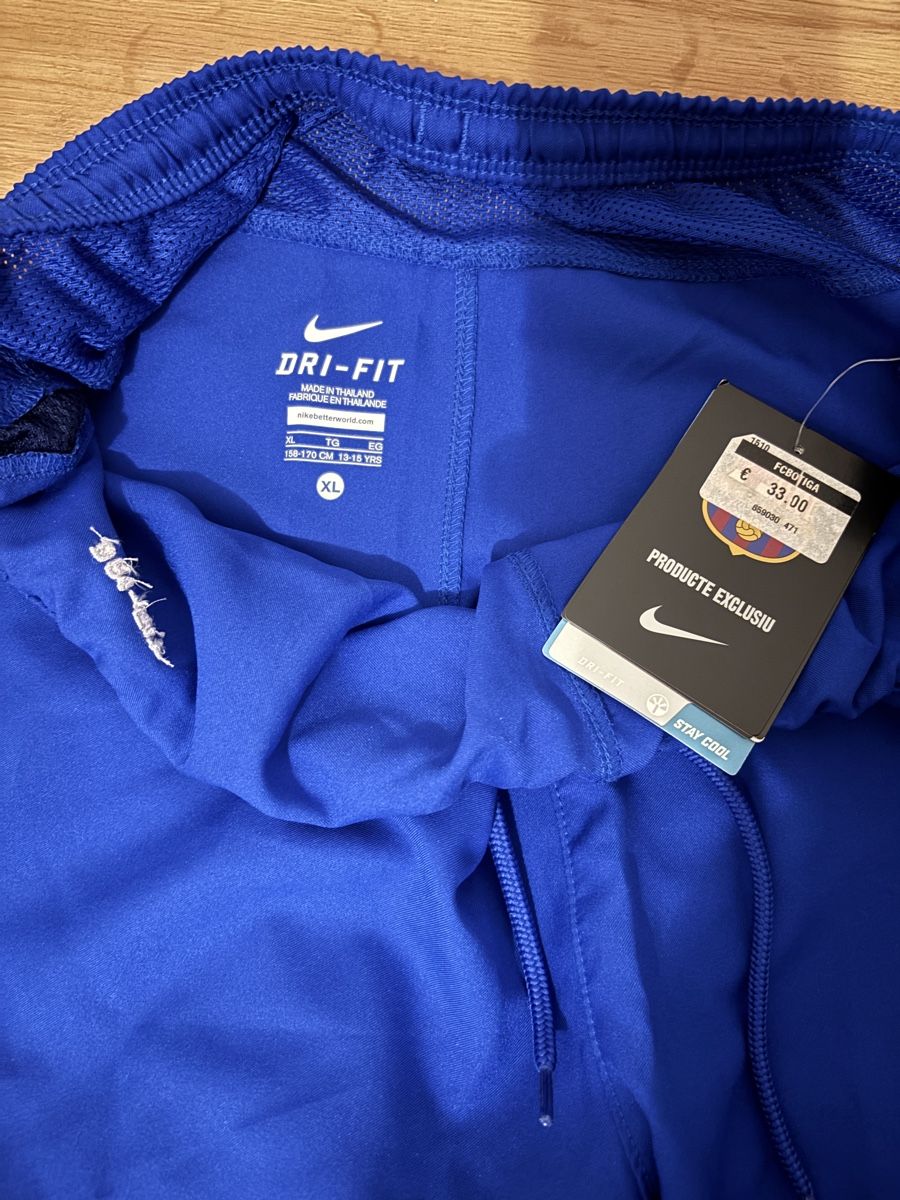 Nike Pantaloni: FC Barca Hose – Nuovo e nell'imballaggio originale da Lohn SH venduto da mic_fzn9 1