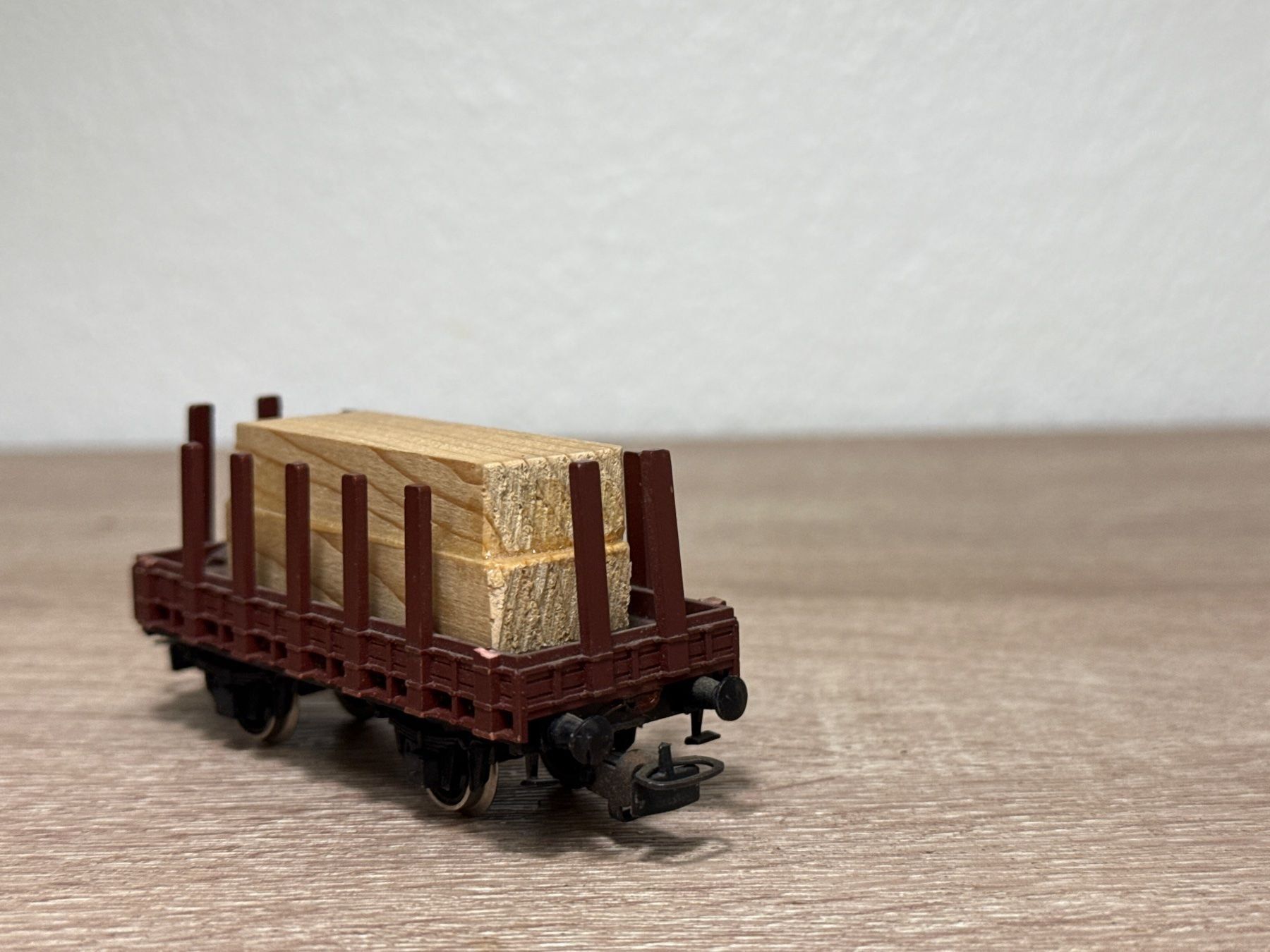 Kleinbahn Modelleisenbahnen: Kleinbahn Güterwagen H0 (276) – Gebraucht aus St-Aubin-Sauges von Lo_Go 3