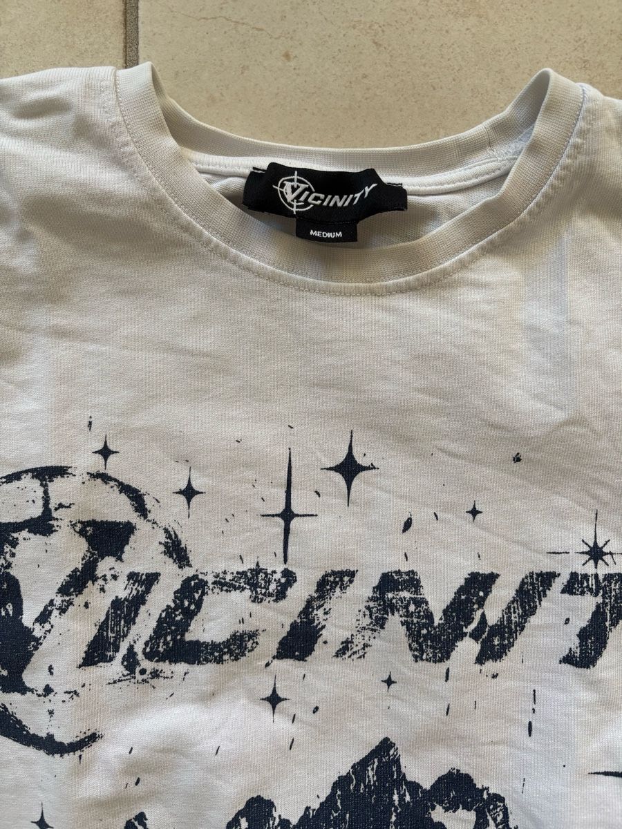 T-shirt: Vicinity Shirt Grösse M  – Usato da Wettingen venduto da gabric58 1