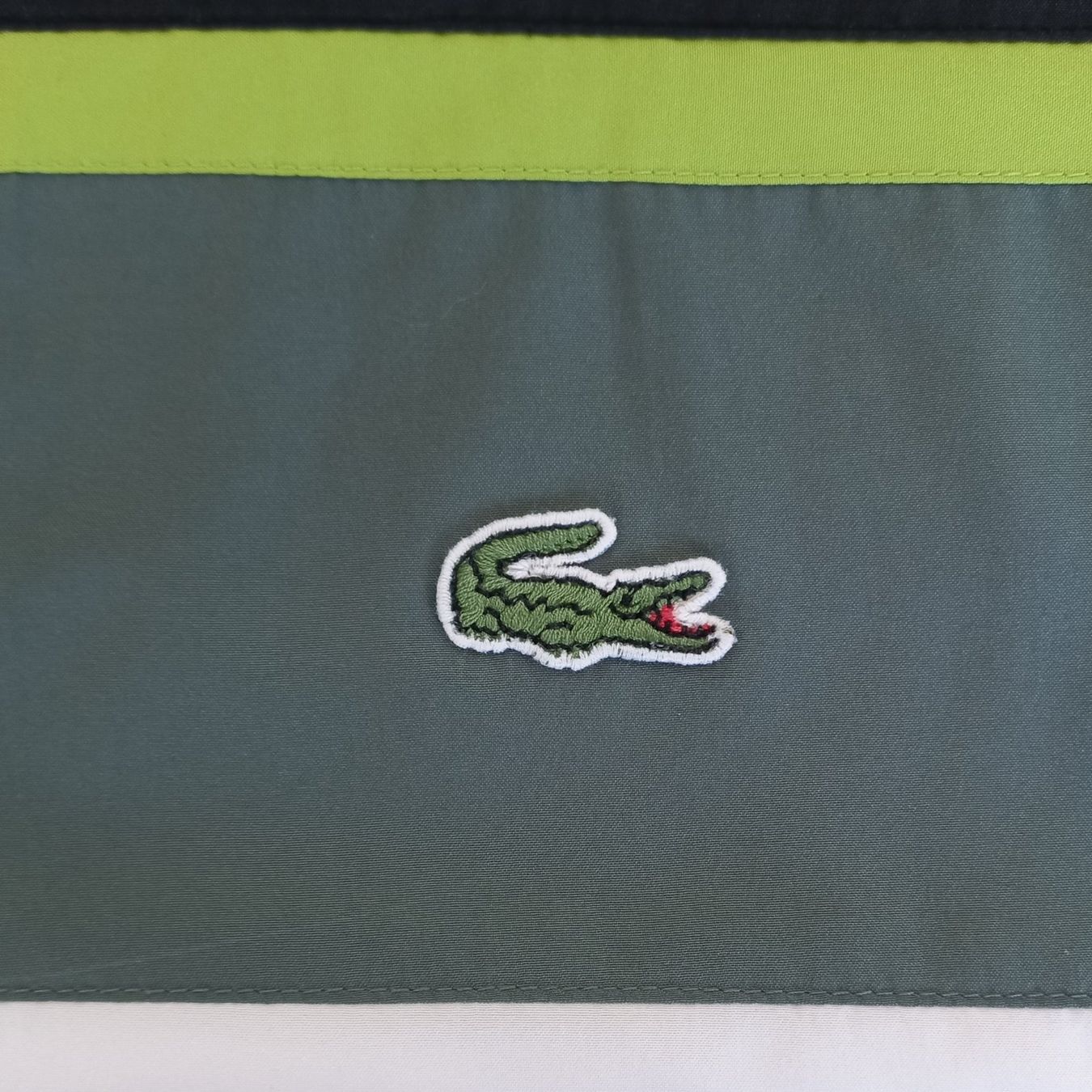 Lacoste Giacche: Vintage Lacoste Trackjacket (XL) – Usato da Chamoson venduto da Sapoloshop 1
