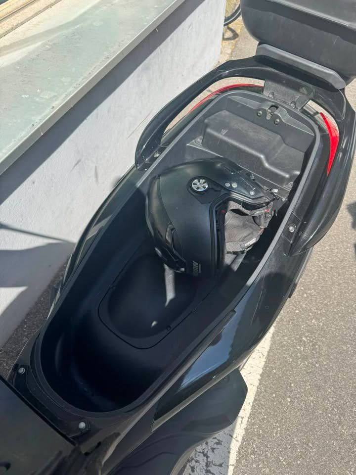 Scooter: Scooter Piaggio X7 Evo 300 cc - 2011 – Usato da Lausanne venduto da guido.scannapieco 5