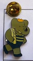 Pin Elefant  Grau mit Hosen