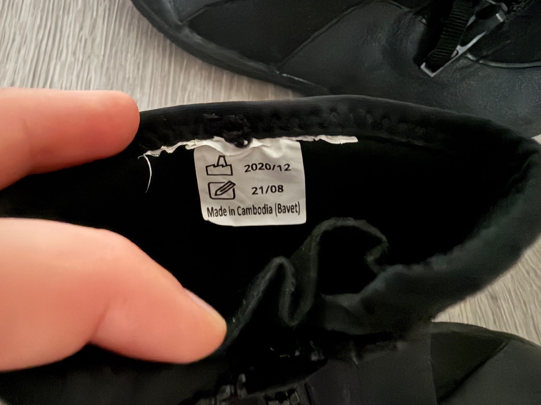 Herrenschuhe: Neoprenstiefel 5mm Grösse 42 gebraucht – Gebraucht aus Wädenswil von KikiStar 3