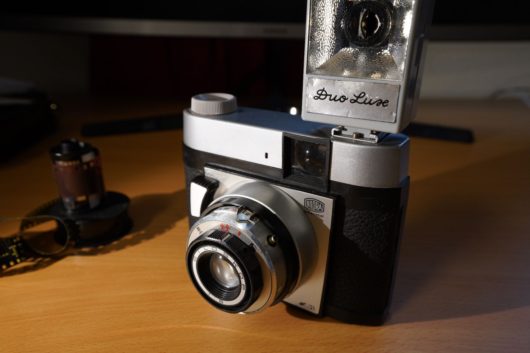 Fotocamera: Bilora Bella 66+ Duo Luce Blitz – Difettoso da Dagmersellen venduto da sim_zqh8