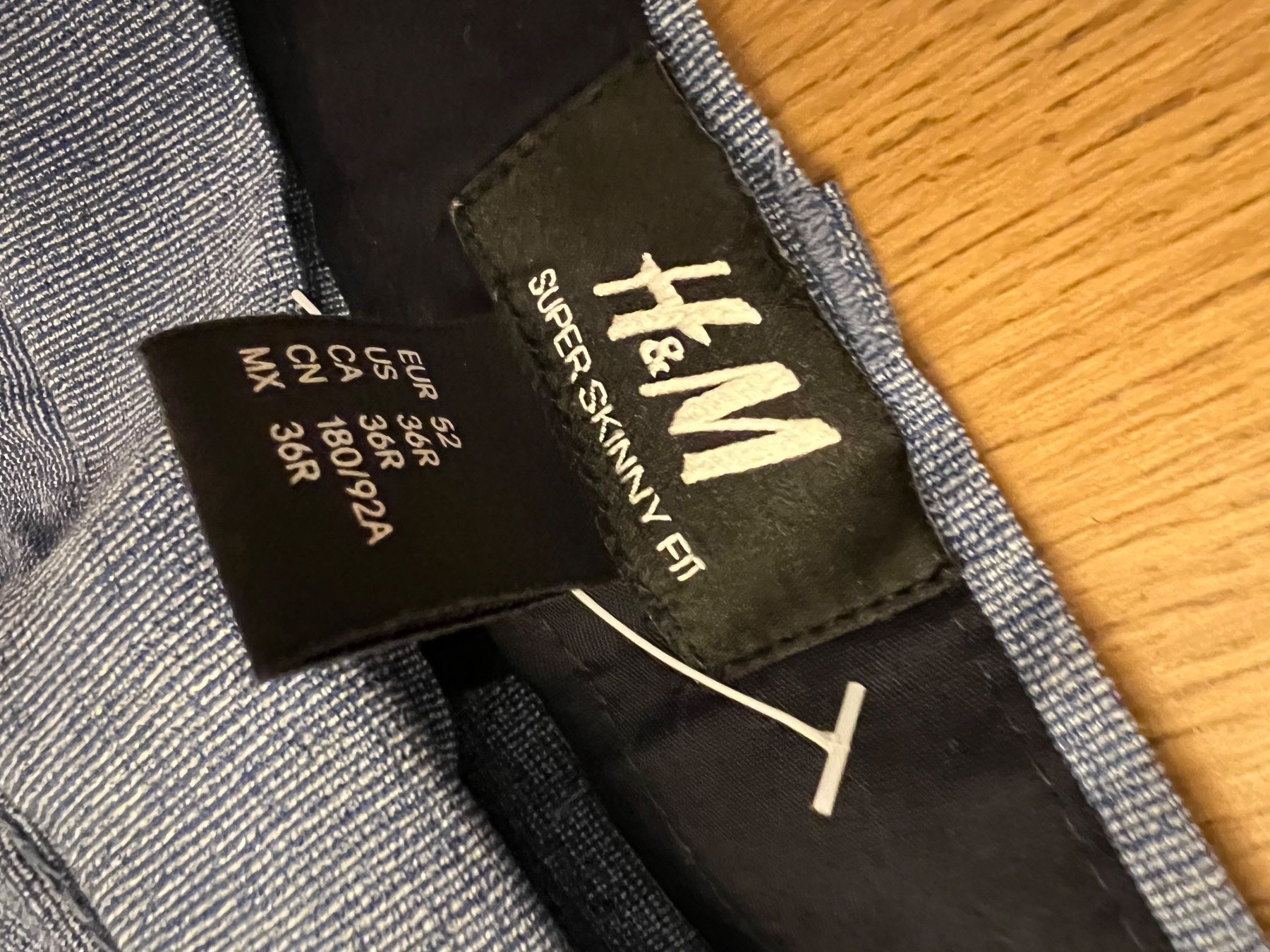 H&M Pantalons: Hellblaue Hose – Neuf (Voir description) à Altendorf par wqv_97 4
