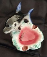 Aschenbecher mit Delphin Figur aus Keramik, Handbemalt