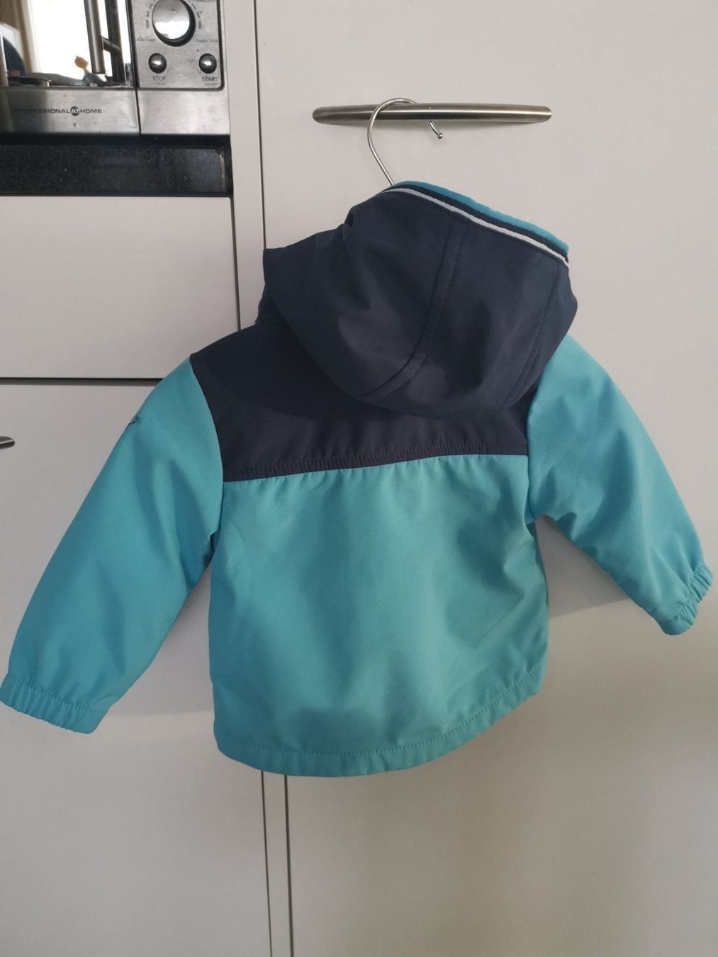 Jacken & Mäntel: Jacke – Gebraucht aus Rütihof von Juass 1