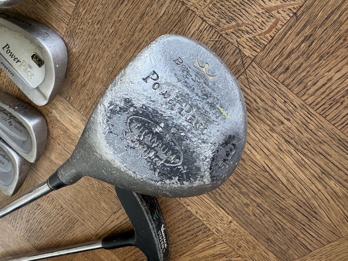 Mazze & Set: Clubs de golf avec sac – Usato da Neuchatel venduto da Aeh 2