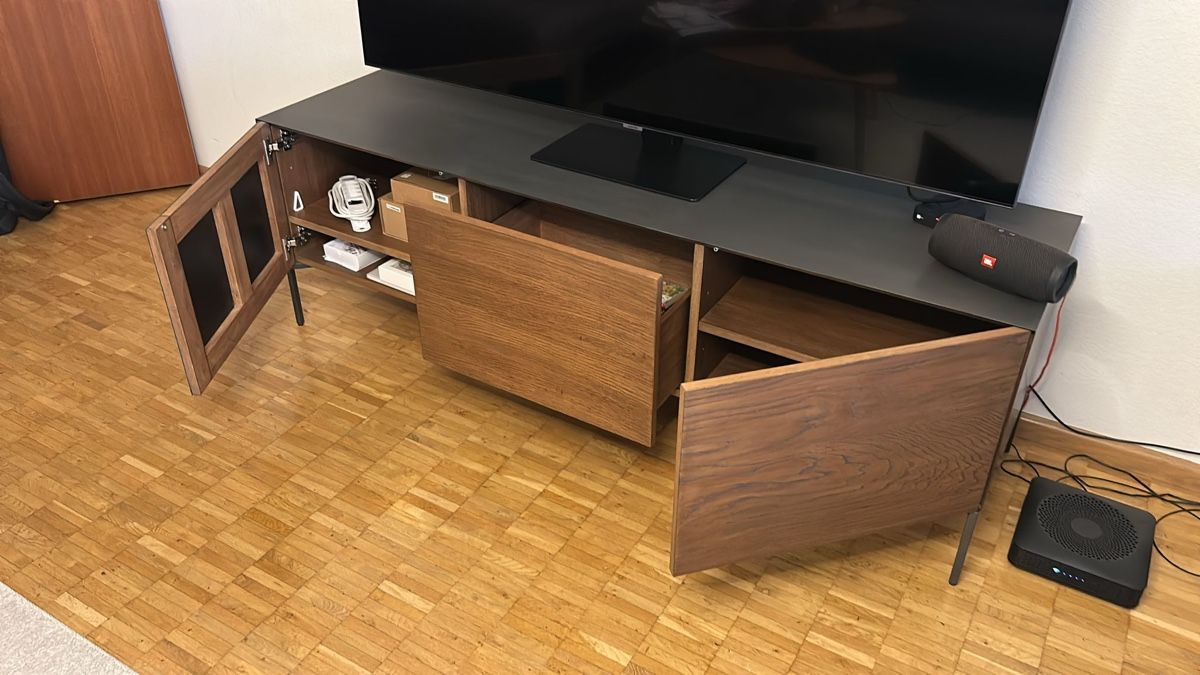 Mobili TV: Lowboad Eiche-Metall – Nuovo (secondo la descrizione) da Basel venduto da cla_f5hs 1