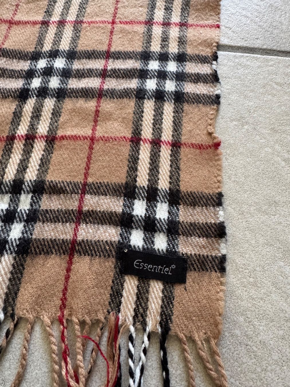 Foulard & Sciarpe: Schal Burberry Stil Essential Mode Halstuch – Usato da Steffisburg venduto da smocky17 2