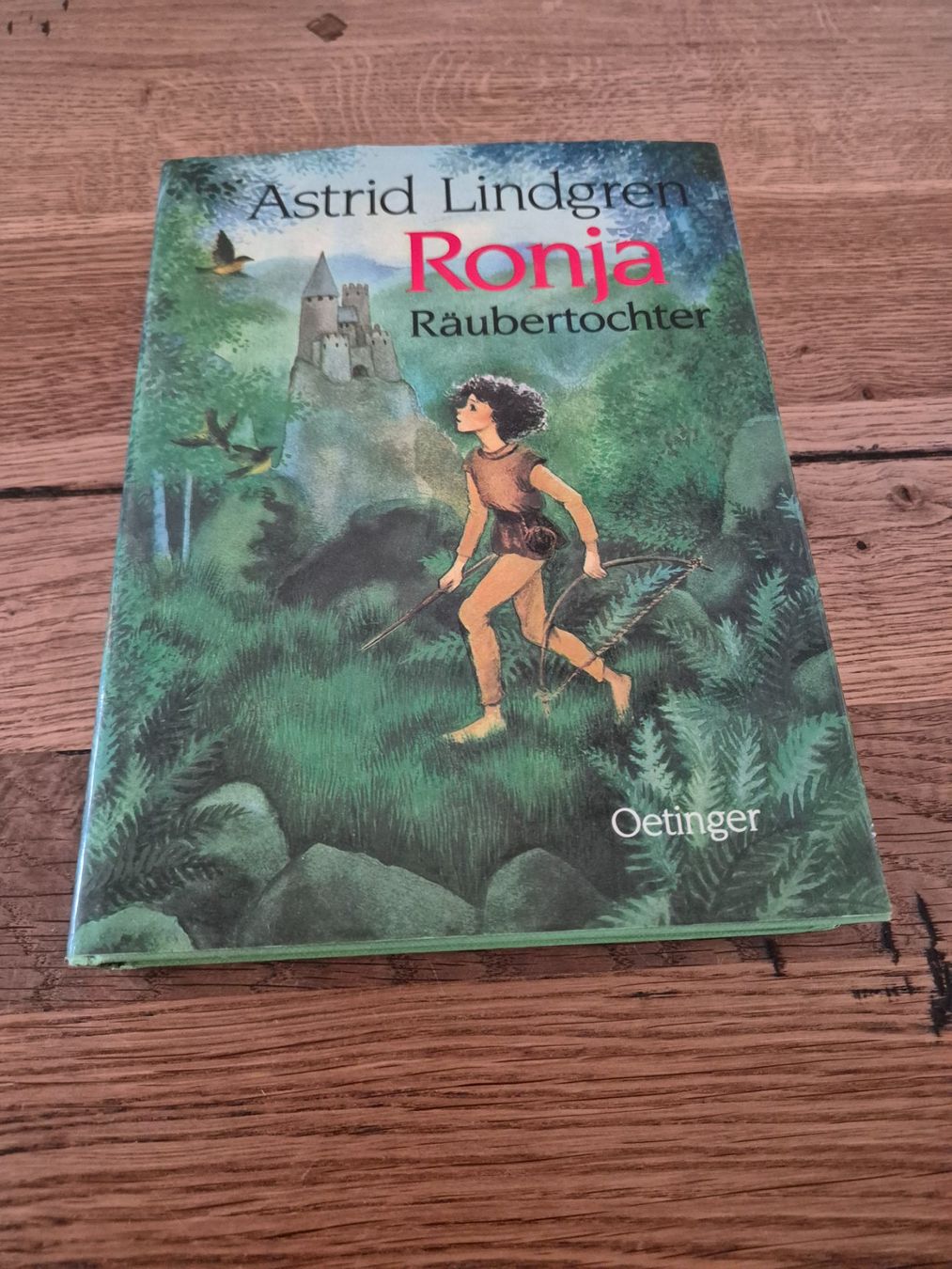 Libri: Ronja Räubertochter, Astrid Lindgren – Usato da Oberdiessbach venduto da Finland1977