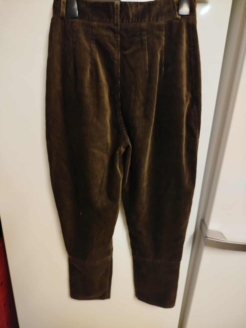 Kenzo Pantaloni: Pantalon KENZO – Usato da La Chaux-de-Fonds venduto da Emmaus2300CDF 1