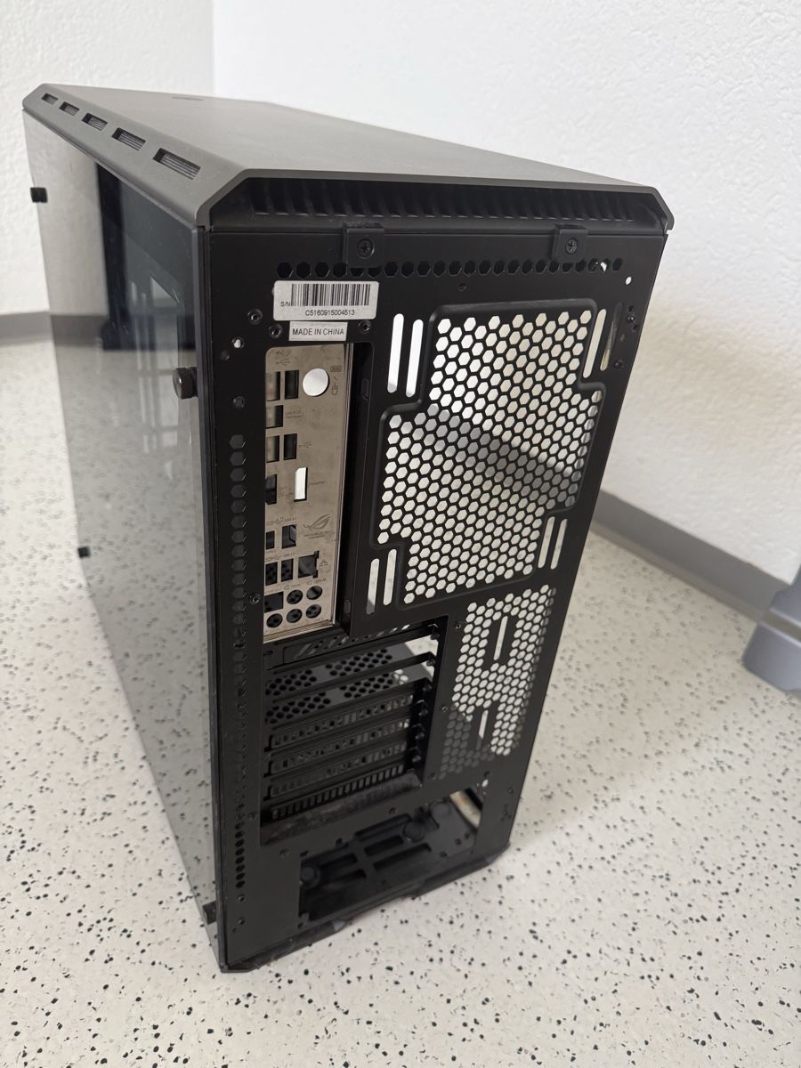 Phanteks Gehäuse: PC Gehäuse Phanteks – Gebraucht aus Schmerikon von redrabu 5