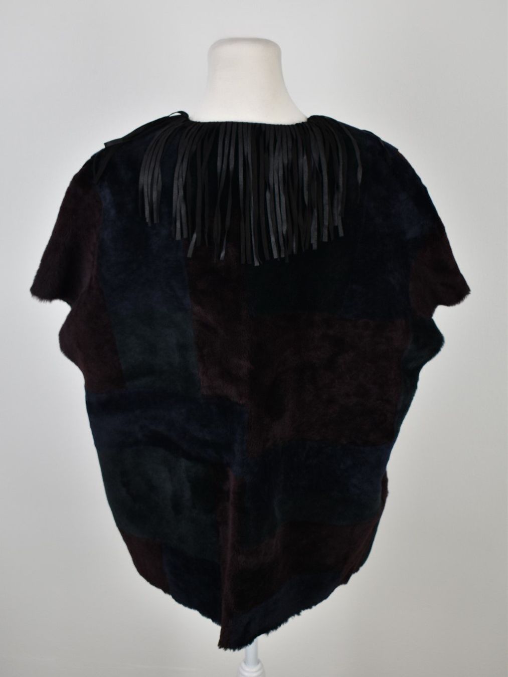 Gilet & Giacche senza maniche: Ventcouvert Lammfell Gilet / Poncho Gr.38 – Nuovo (secondo la descrizione) da Nürensdorf venduto da 2ND_STORY 3