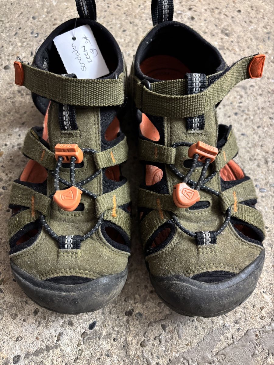 Keen Scarpe per ragazzi: Sandalen KEEN Khaki, Gr. 34  – Usato da Büren an der Aare venduto da Nikito2001 3
