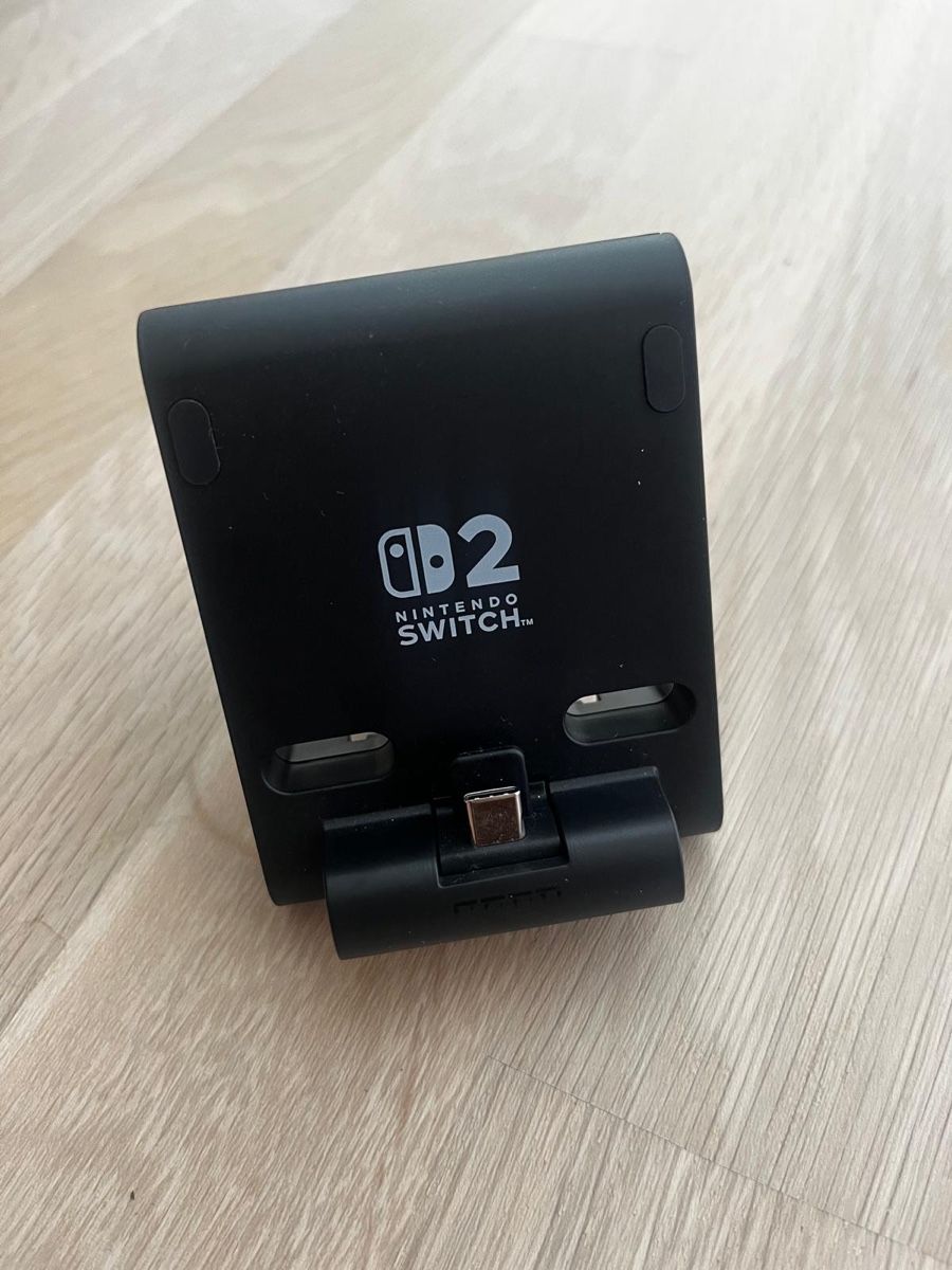 Nintendo Altro in Decorazioni & Accessori: Hori Nintendo Switch 2 Dual USB, PlayStand – Nuovo (secondo la descrizione) da Zürich venduto da JasminNebl
