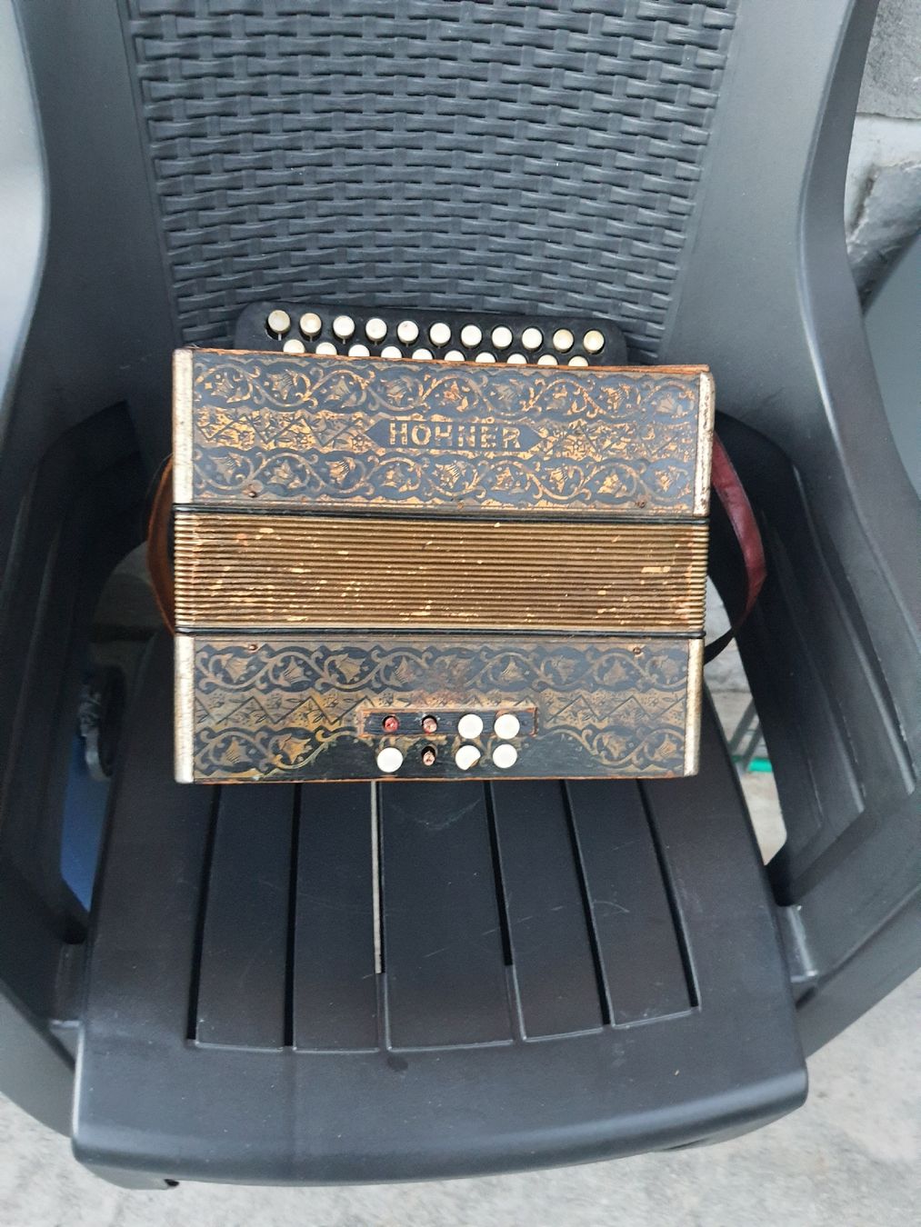 Hohner Strumenti musicali: accordéon hohner diatonique  – Usato da Pont-de-la-Morge venduto da Mirabelle0 4