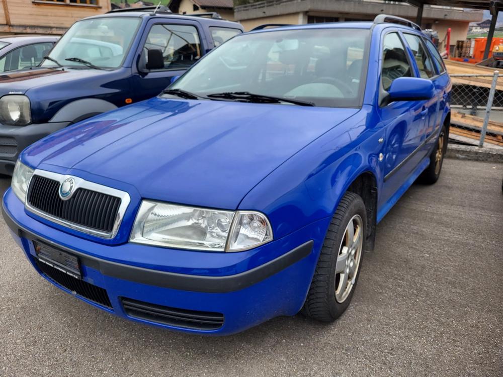 SKODA Octavia Combi 4x4 Diesel - fahrbar