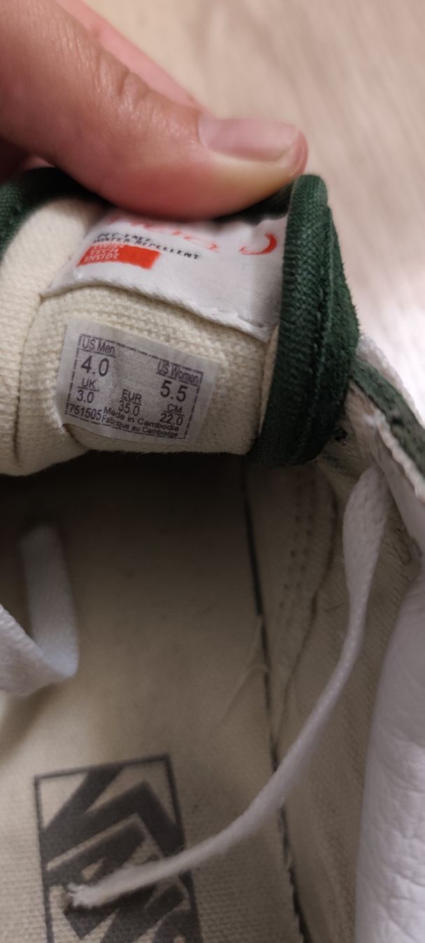 Vans Chaussures hommes: Basket Vans 35 – D'occasion à Martigny par Vintage-23 4