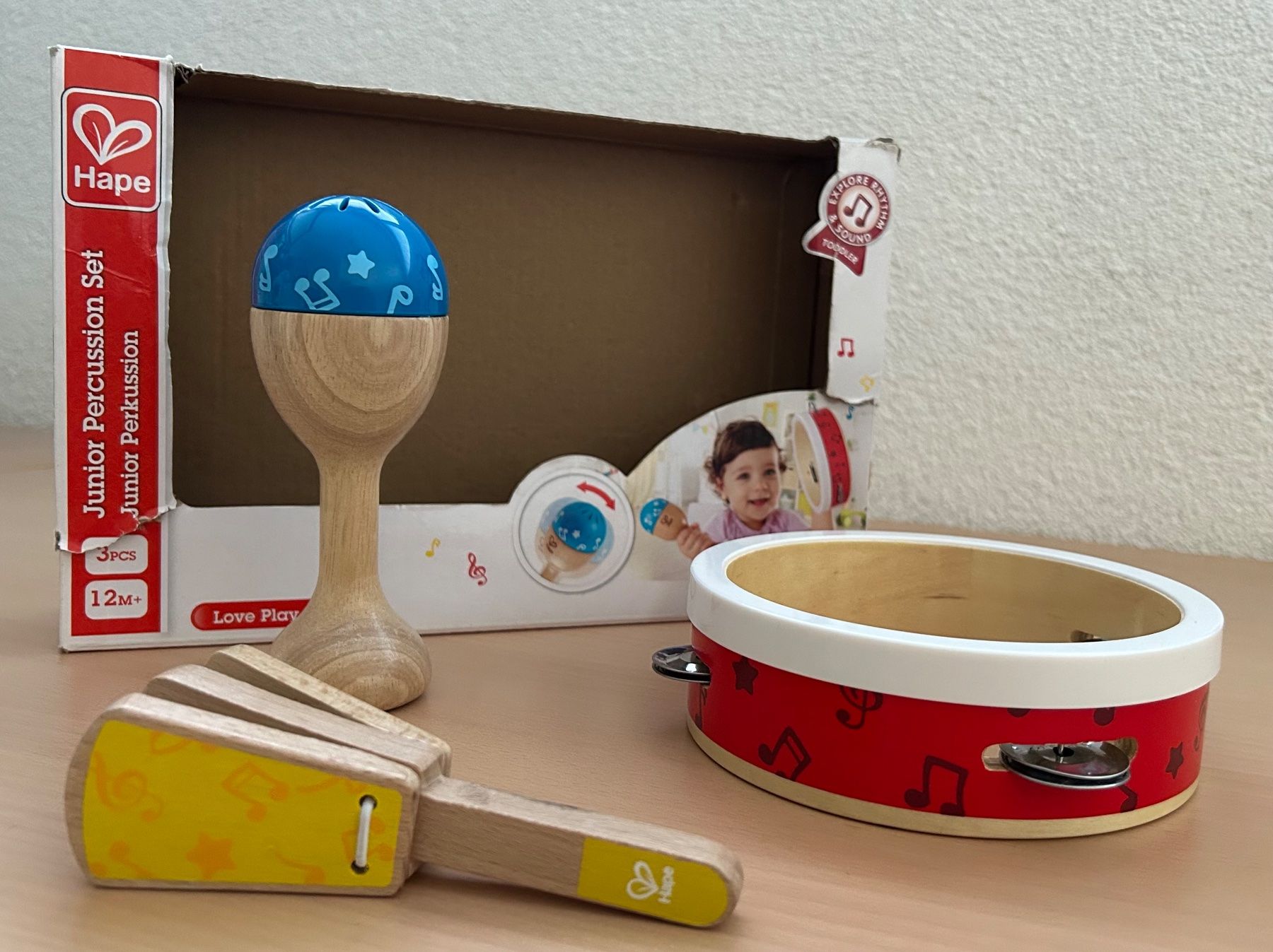 Hape Giocattoli: Kleinkinder Musik: Schellenkranz - Rassel - Kastagnette – Usato da Ittigen venduto da labrador35 2