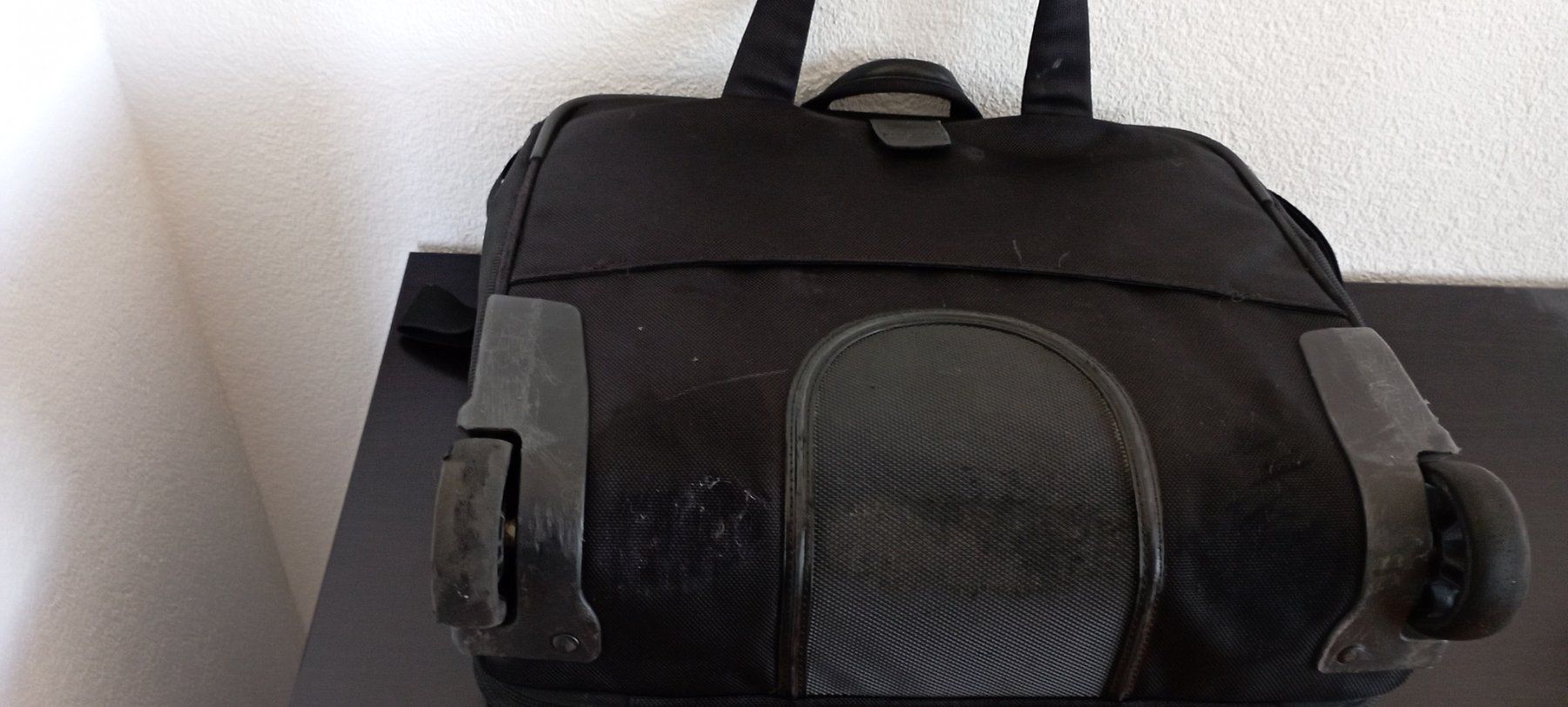 Samsonite Borse: Samsonite Laptoptasche – Usato da Allschwil venduto da pri_9lsr 5
