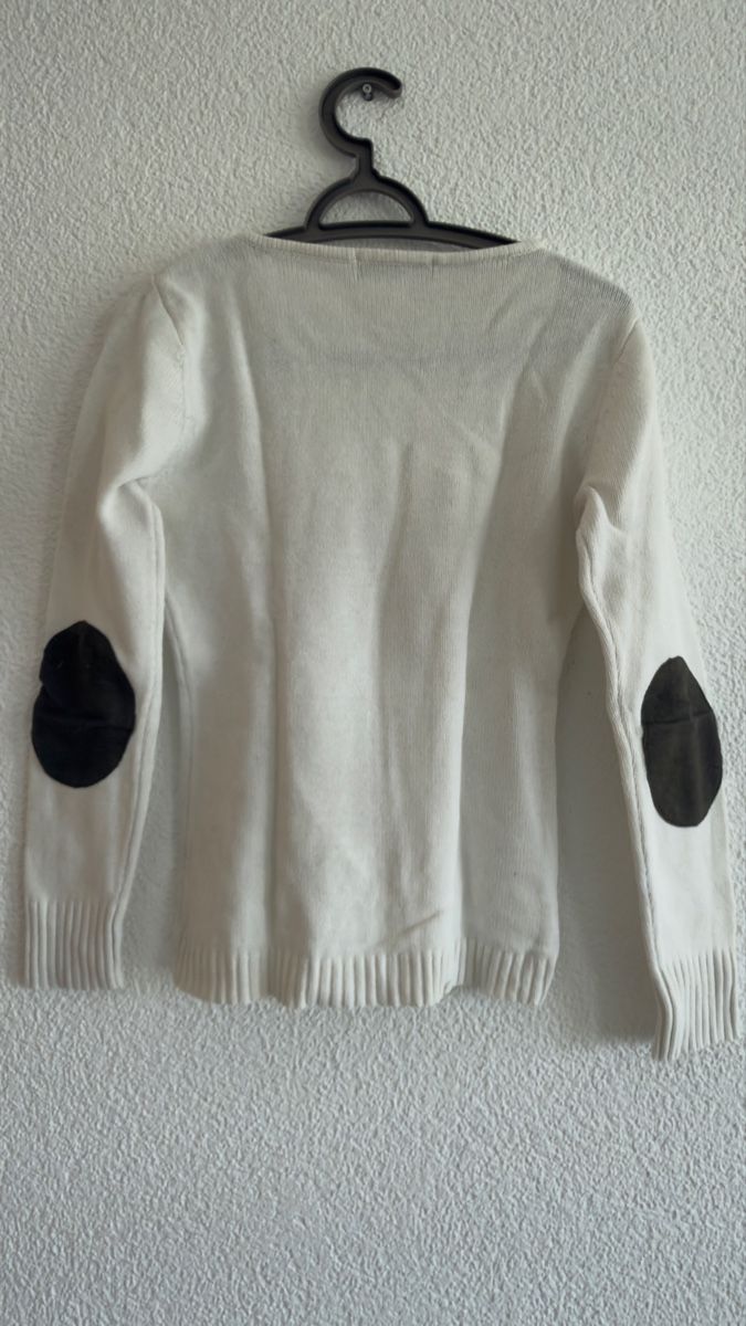 Pullover & Sweatshirts: Damen Pullover weiss mit Ellbogen-Patches – Gebraucht aus Steffisburg von pto_2hlk 1