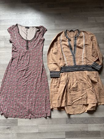 2 robes taille S Zara et Vila 