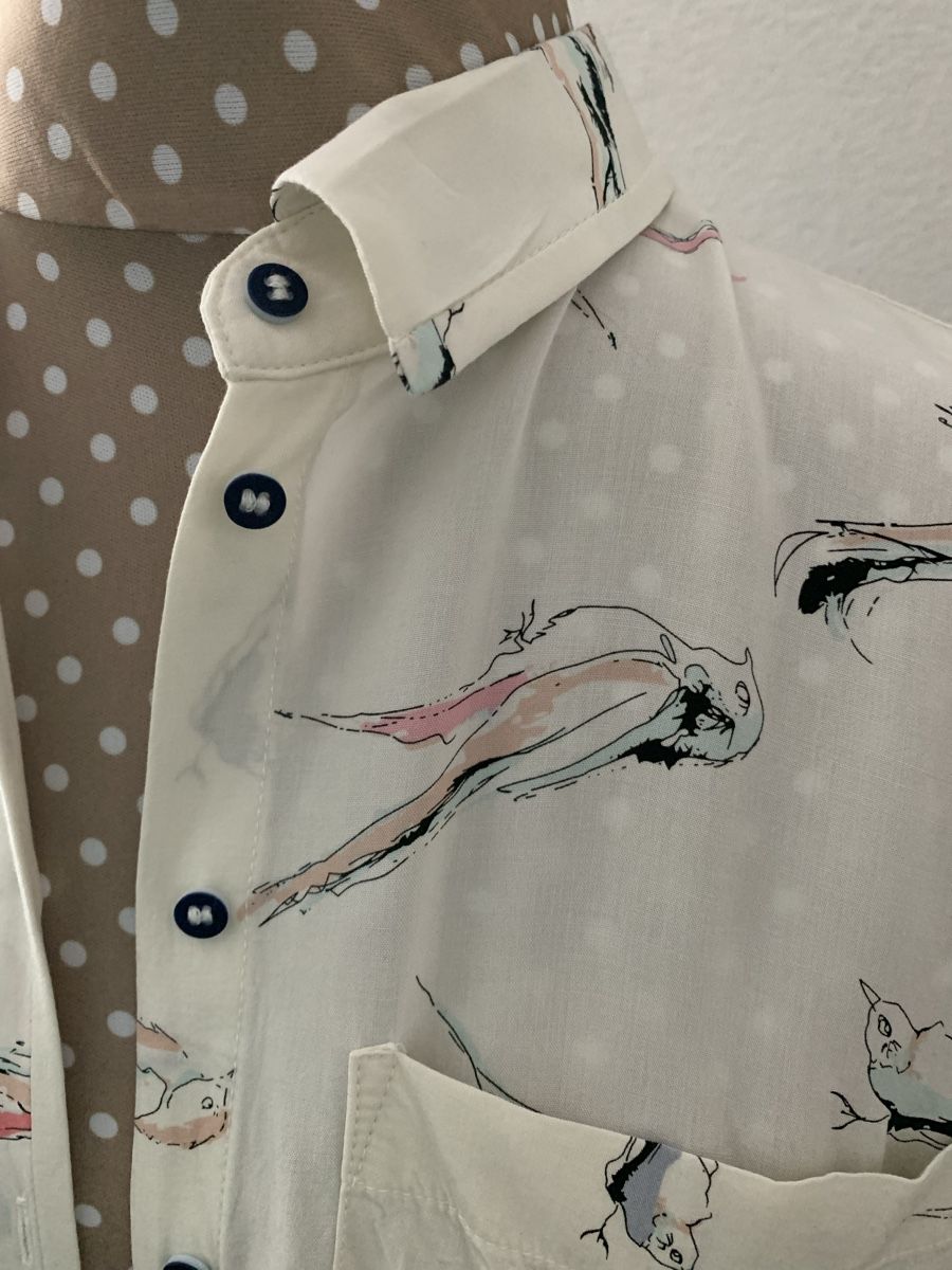Esprit Camicette: Edc Bluse mit Vogel Muster, Gr. S creme – Nuovo (secondo la descrizione) da Frick venduto da Cirilla 2