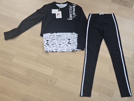 Schwarz-Weiss Melby Sports Complete, Grösse 152/12J NEU