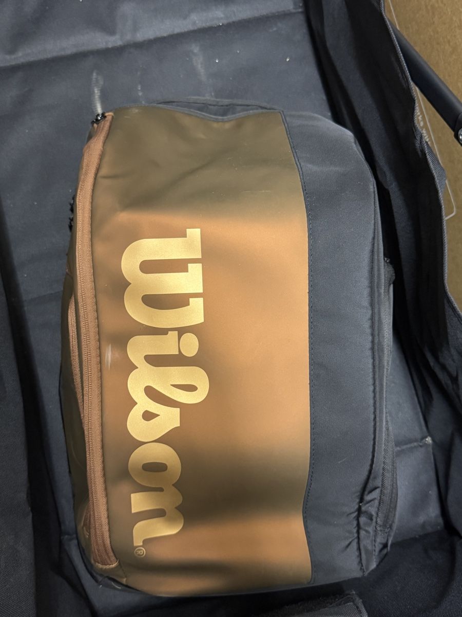 Wilson Sacs à dos: Wilson Backpack Limited Edition – D'occasion à Zürich par arb_9qhc
