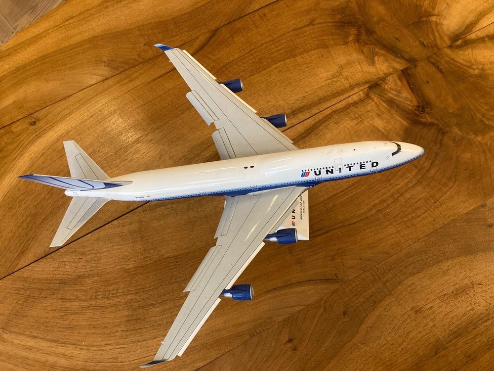 Maquette Air Force One 747 – Échelle 1/240 – 30 Cm – Préassemblée – Support Inclus – Décoration Aviation Ou Cadeau – Modèle Die-cast