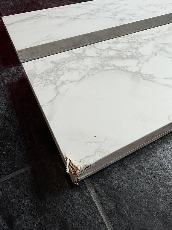 Ikea Regale: Ikea faux marble shelf x2 – Gebraucht aus Zürich von emi_j76q 6