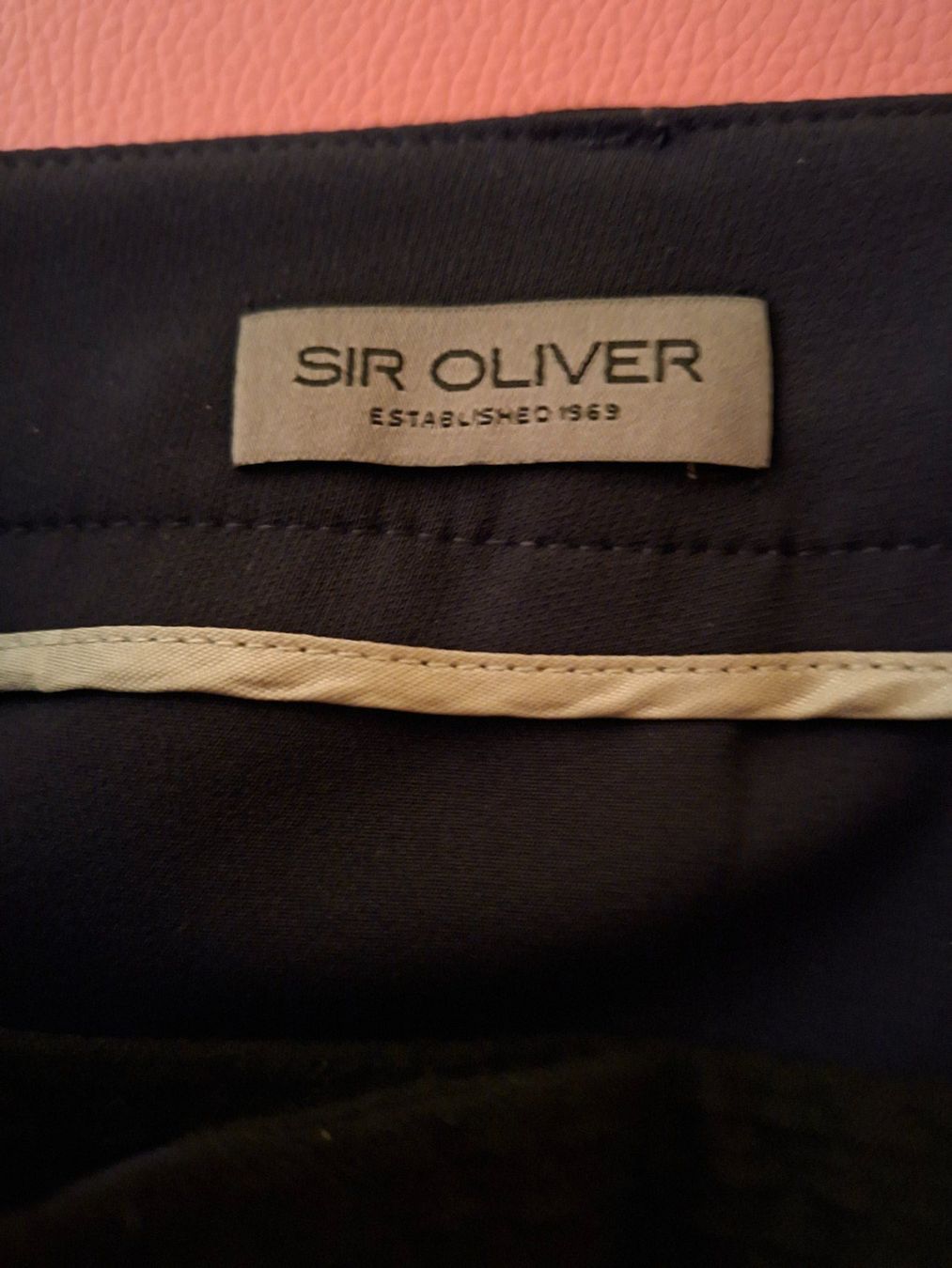 S.Oliver Pantaloni: S.Oliver Black Label Stoffhose schwarz – Usato da Unterentfelden venduto da hofa01 4