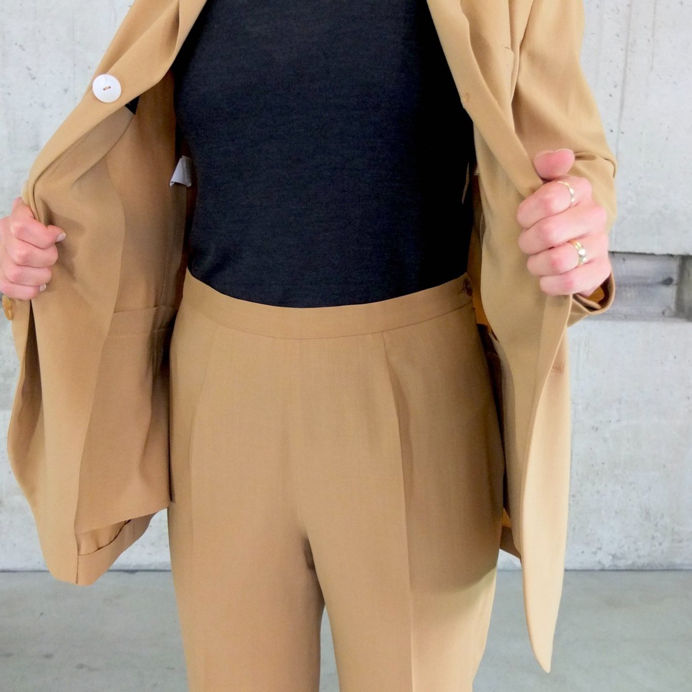 Jean Paul Gaultier Ensembles & Tailleurs: Jean Paul Gaultier, Blazer und Hose – D'occasion à Basel par Brocki-auf-dem-Wolf 4