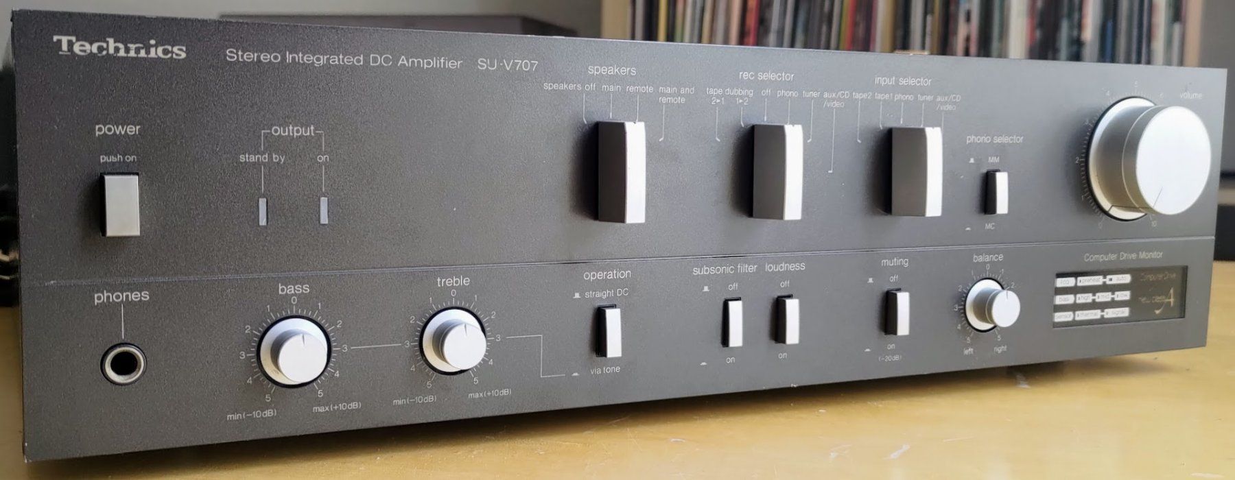 Technics Amplificatori: Technics SU-V707 -- revidiert – Usato da Zürich venduto da klausman